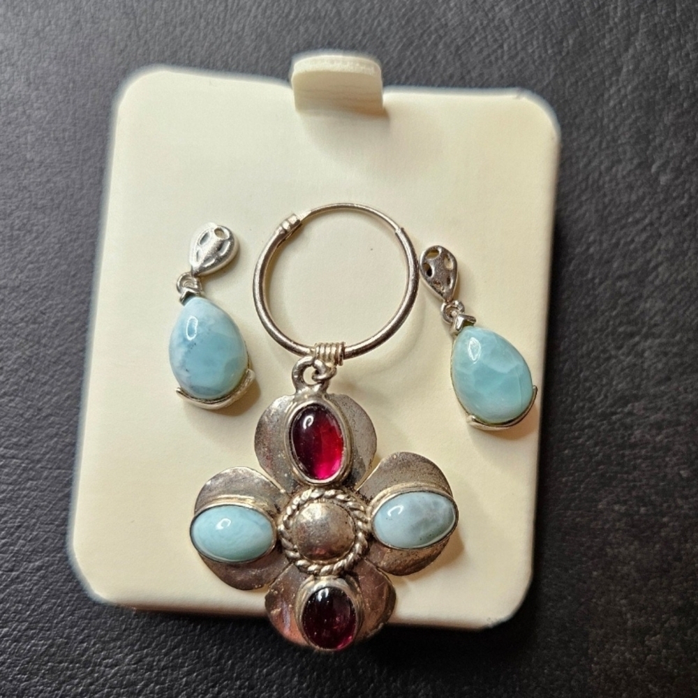 Elegant Silver and Blue Jewelry Set